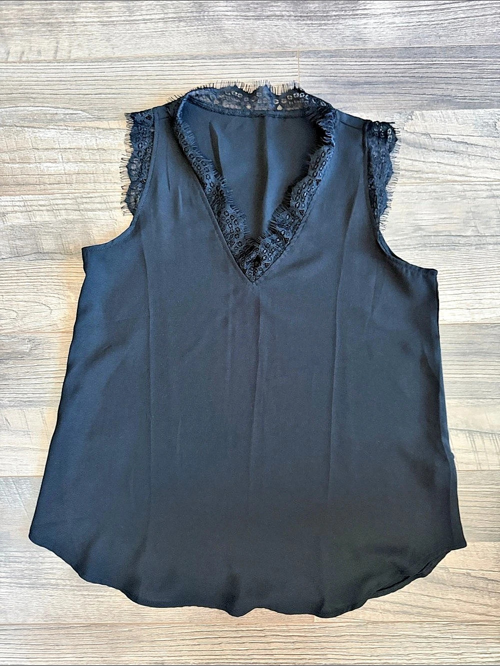 Lace Trim V-Neck Tank Top in Black
